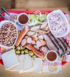 Mac’s Bar-B-Que & Catering