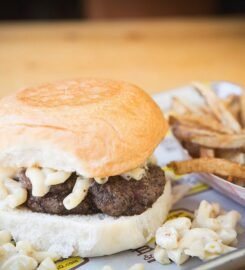 Mac’s Bar-B-Que & Catering