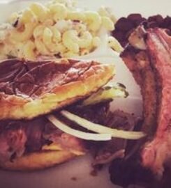 Johnny’s Pit Barbecue