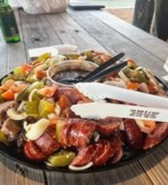 The Bar-B-Q Man Restaurant & Catering
