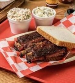 Boxcar Bar B Que