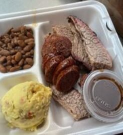 The Bar-B-Q Man Restaurant & Catering
