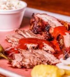 Uncle Dan’s BBQ & Ribhouse