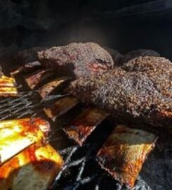 Brett’s Family BBQ & Tacos 