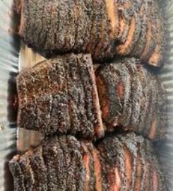 Brett’s Family BBQ & Tacos 