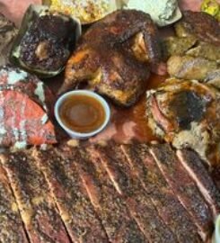 Brett’s Family BBQ & Tacos 