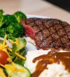 Golden Corral Buffet & Grill
