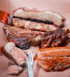 Cooper’s Old Time Pit Bar-B-Que