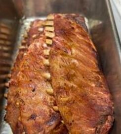 Reds Bar B Que-Boat Club