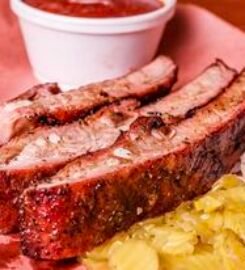 Uncle Dan’s BBQ & Ribhouse