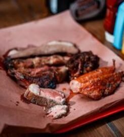 Cooper’s Old Time Pit Bar-B-Que