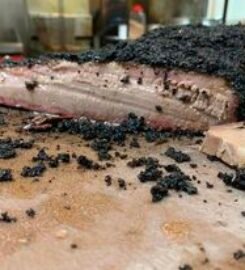 4-T’S Bar-B-Q & Catering