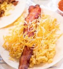Rudy’s “Country Store” and Bar-B-Q