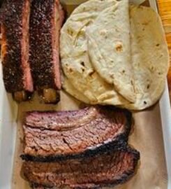Damon’s Real Texas BBQ