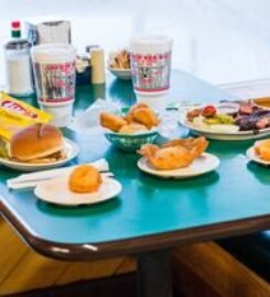 Stringer’s Lufkin Bar B Q