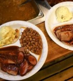 Hot Pit B-B-Q Del Rio
