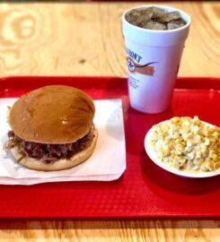 Sharon’s BBQ & Catering